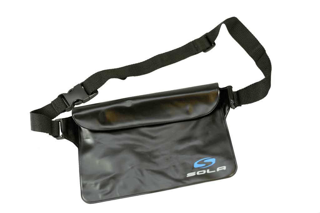 Waterproof pouch discount dry bag