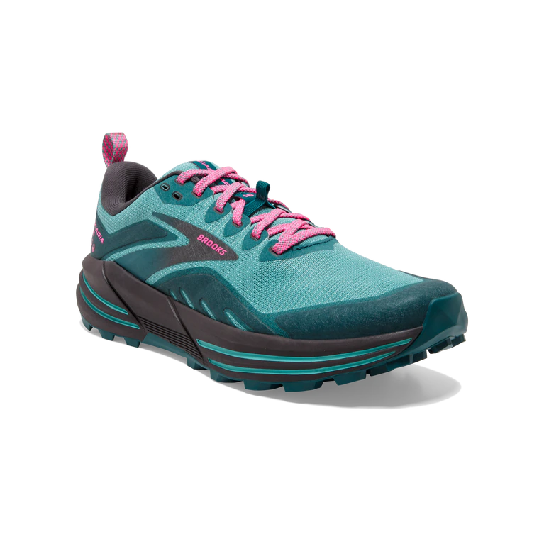 Cascadia 16 Women's Trail Running Shoe