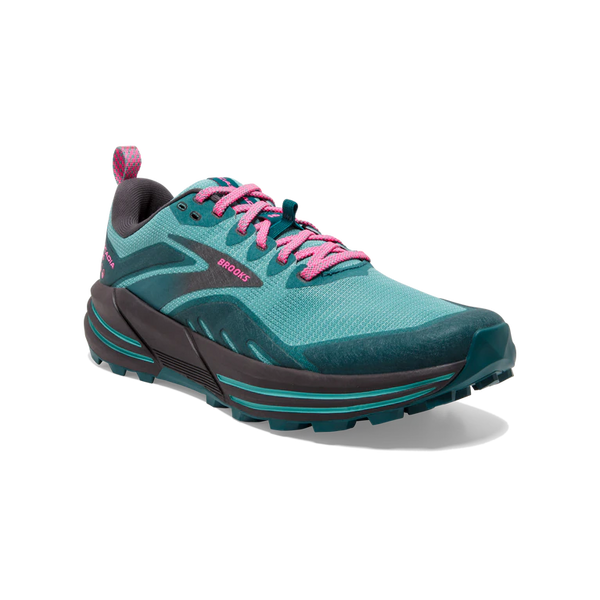 Cascadia 16 Women's Trail Running Shoe